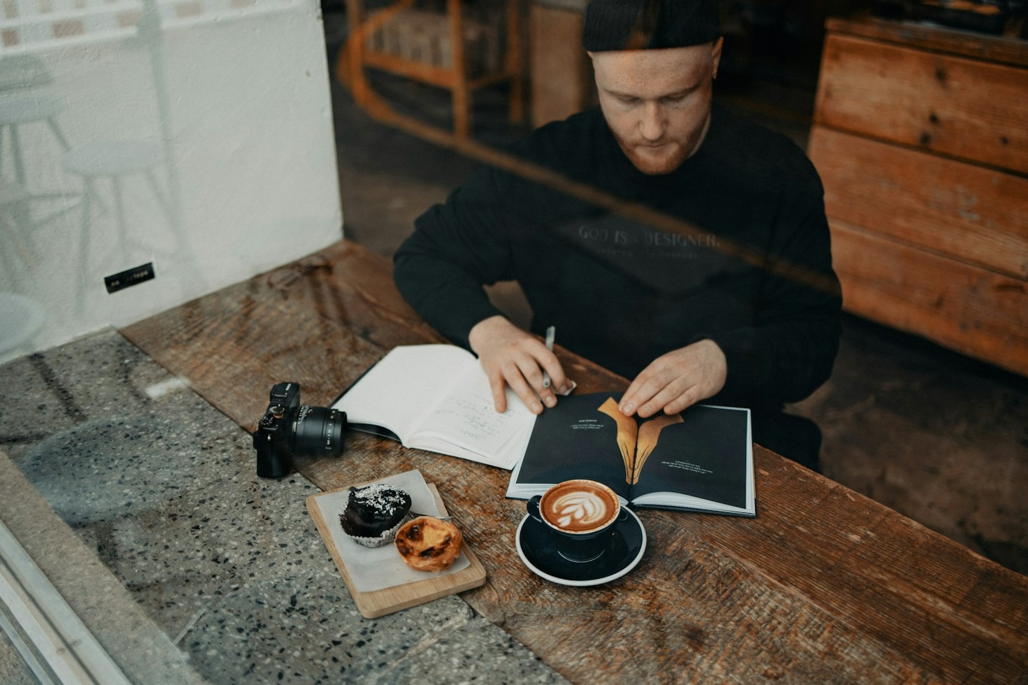 The Quiet Geometry of Morning Coffee Conversations